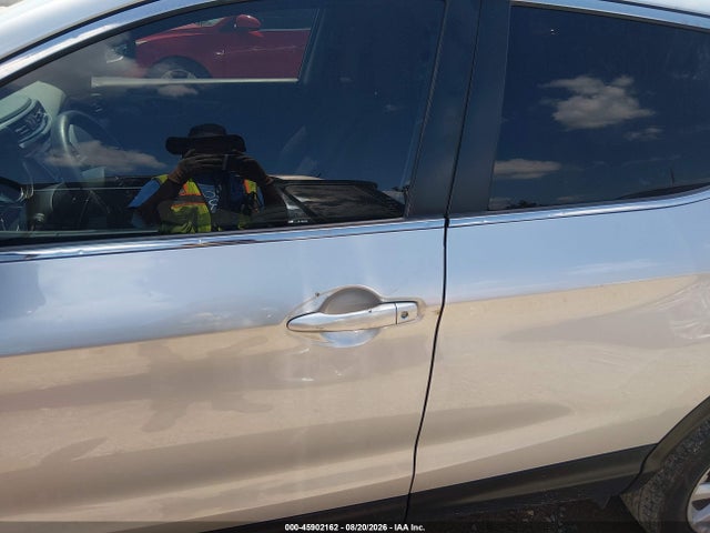 45902162 :رقم المزاد ، JN1BJ1AW4MW662054 vin ، 2021 Nissan Rogue Sport S Awd Xtronic Cvt مزاد بيع