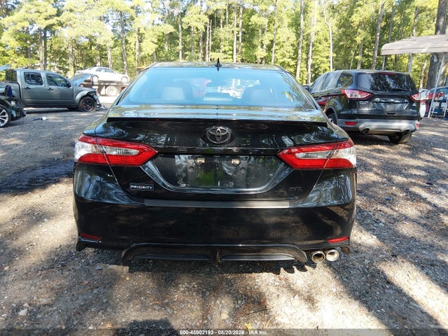 2020 Toyota Camry Se Nightshade Edition მანქანა იყიდება აუქციონზე, vin: 4T1G11AK3LU364598, აუქციონის ნომერი: 45902193