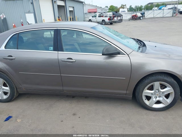 2011 Chevrolet Malibu Ls მანქანა იყიდება აუქციონზე, vin: 1G1ZB5E10BF235359, აუქციონის ნომერი: 45902218