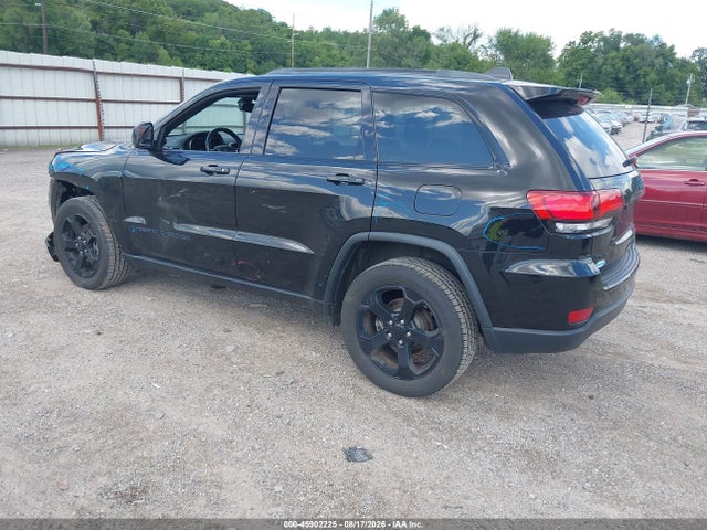 Продаж на аукціоні авто 2018 Jeep Grand Cherokee Upland 4x4, vin: 1C4RJFAG7JC383583, номер лоту: 45902225