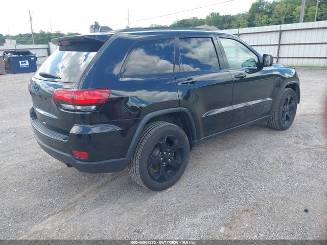 Продаж на аукціоні авто 2018 Jeep Grand Cherokee Upland 4x4, vin: 1C4RJFAG7JC383583, номер лоту: 45902225