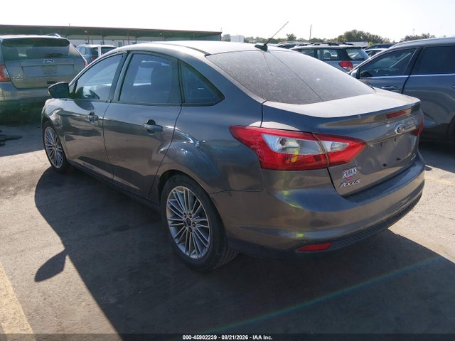Ford FOCUS SE 2014 1FADP3F2XEL196113 Image 3