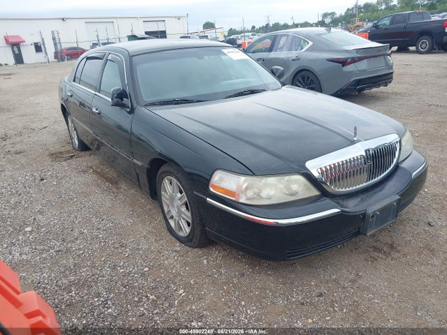 Aukcja sprzedaży 2010 Lincoln Town Car Executive L, vin: 2LNBL8EV4AX622179, numer aukcji: 45902248