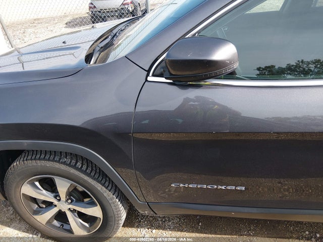 2019 Jeep Cherokee Limited 4x4 მანქანა იყიდება აუქციონზე, vin: 1C4PJMDX8KD185713, აუქციონის ნომერი: 45902260