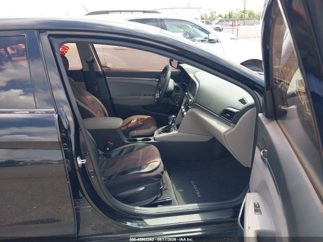 Продаж на аукціоні авто 2020 Hyundai Elantra Se, vin: KMHD74LF7LU979142, номер лоту: 45902262