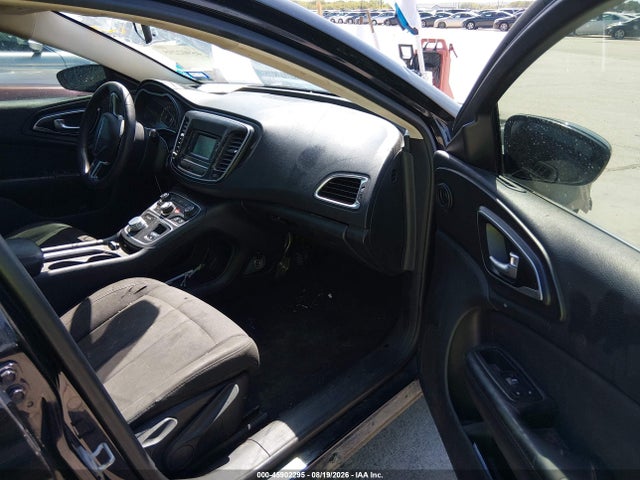 Chrysler 200 Limited 2016 1C3CCCAB4GN143587 Image 5