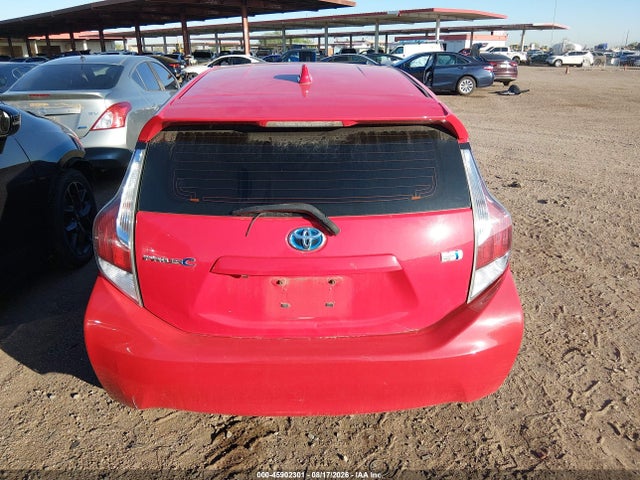 Toyota Prius C Three 2015 JTDKDTB37F1092846 Image 15