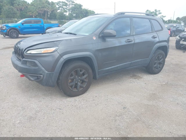 45902302 :رقم المزاد ، 1C4PJMBS2GW183412 vin ، 2016 Jeep Cherokee Trailhawk مزاد بيع