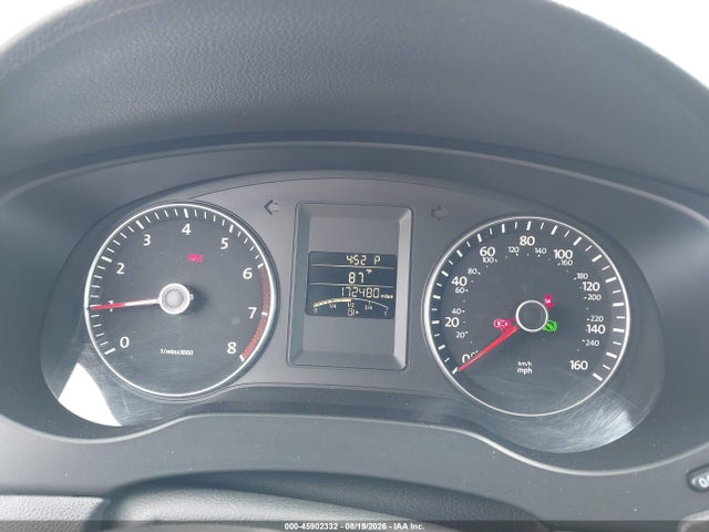 45902332 :رقم المزاد ، 3VWD17AJXEM327795 vin ، 2014 Volkswagen Jetta 1.8t Se مزاد بيع