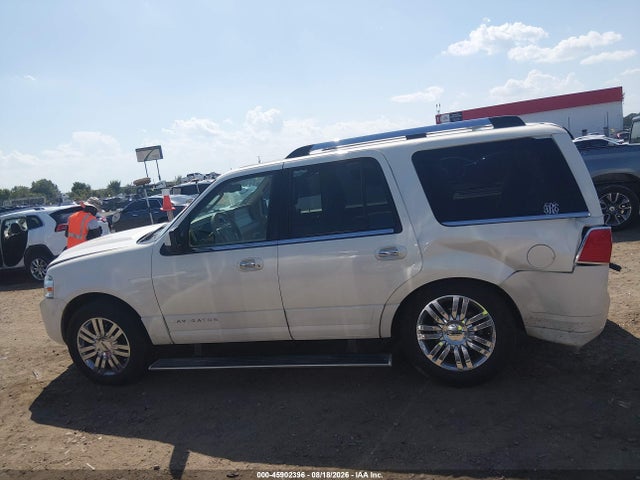 45902396 :رقم المزاد ، 5LMFU27518LJ07475 vin ، 2008 Lincoln Navigator مزاد بيع
