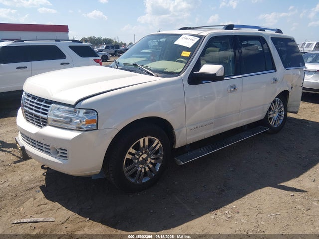 45902396 :رقم المزاد ، 5LMFU27518LJ07475 vin ، 2008 Lincoln Navigator مزاد بيع