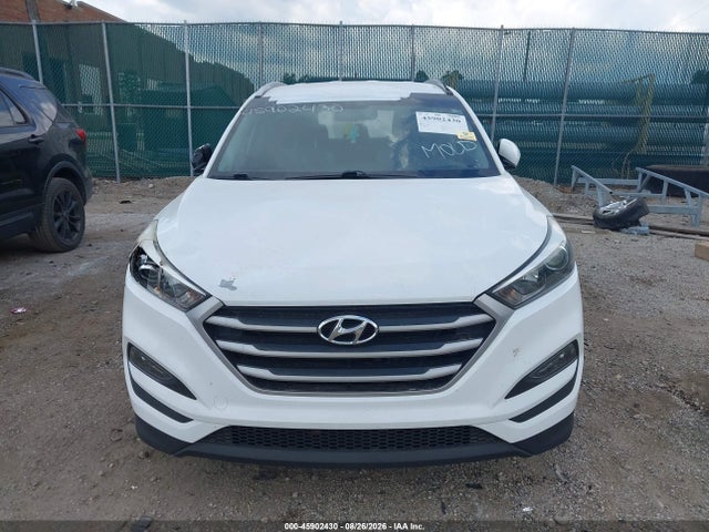 Продаж на аукціоні авто 2017 Hyundai Tucson Se, vin: KM8J3CA48HU553557, номер лоту: 45902430