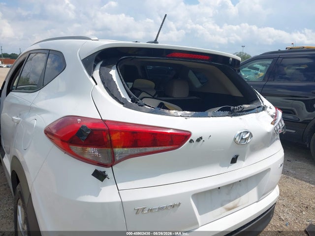 Продаж на аукціоні авто 2017 Hyundai Tucson Se, vin: KM8J3CA48HU553557, номер лоту: 45902430