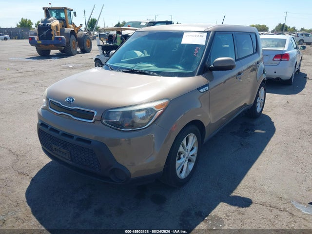 KIA SOUL + 2015 KNDJP3A56F7193041 Image 2