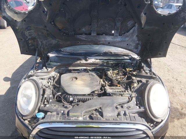 45902442 :رقم المزاد ، WMWXU1C51G2A93819 vin ، 2016 Mini Hardtop Cooper مزاد بيع