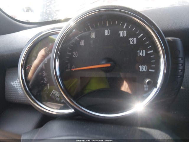 45902442 :رقم المزاد ، WMWXU1C51G2A93819 vin ، 2016 Mini Hardtop Cooper مزاد بيع