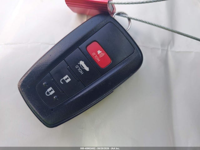 Продаж на аукціоні авто 2021 Toyota Camry Xse Hybrid, vin: 4T1K31AK4MU031719, номер лоту: 45902452