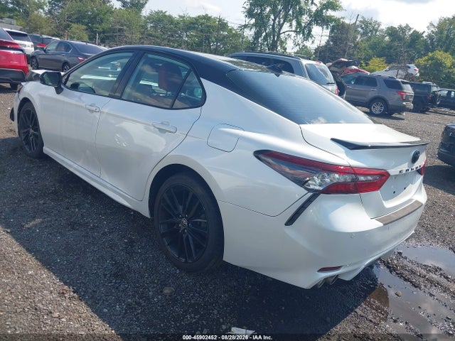 Продаж на аукціоні авто 2021 Toyota Camry Xse Hybrid, vin: 4T1K31AK4MU031719, номер лоту: 45902452