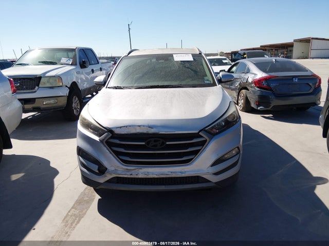 Продажа на аукционе авто 2016 Hyundai Tucson Eco, vin: KM8J33A22GU232384, номер лота: 45902479
