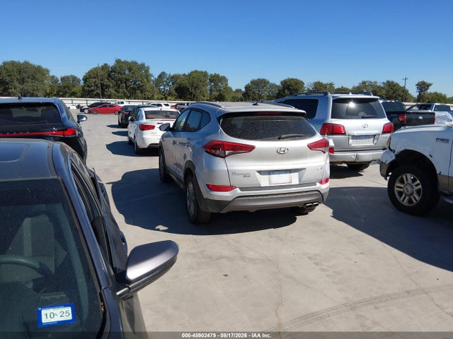 Продажа на аукционе авто 2016 Hyundai Tucson Eco, vin: KM8J33A22GU232384, номер лота: 45902479