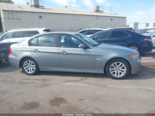 45902492 :رقم المزاد ، WBAVA37577NL11327 vin ، 2007 Bmw 328 I مزاد بيع