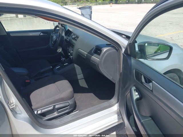 Продаж на аукціоні авто 2015 Volkswagen Jetta 1.8t Se, vin: 3VWD17AJ1FM233046, номер лоту: 45902497