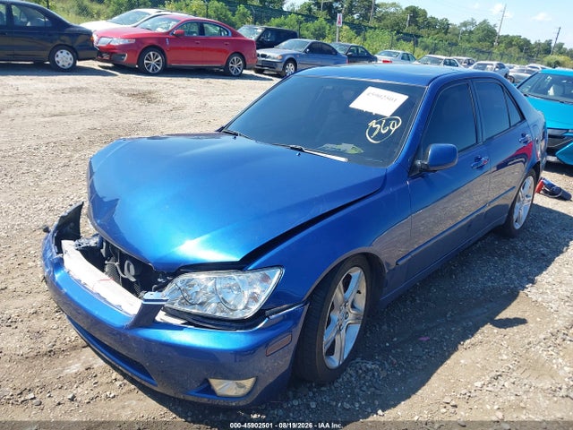 Продаж на аукціоні авто 2003 Lexus Is 300 Base W/5-speed Manual, vin: JTHBD192230076832, номер лоту: 45902501