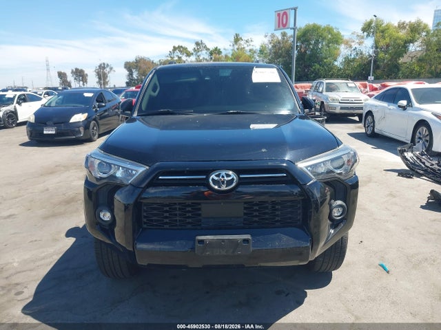 Продажа на аукционе авто 2021 Toyota 4runner Sr5, vin: JTEEU5JR8M5230166, номер лота: 45902530