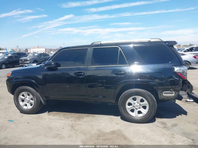 Продажа на аукционе авто 2021 Toyota 4runner Sr5, vin: JTEEU5JR8M5230166, номер лота: 45902530