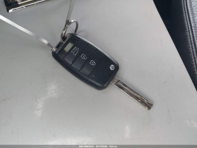 Продажа на аукционе авто 2015 Kia Sorento Lx, vin: 5XYKTCA65FG651602, номер лота: 45902532