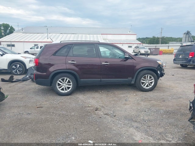 Продажа на аукционе авто 2015 Kia Sorento Lx, vin: 5XYKTCA65FG651602, номер лота: 45902532