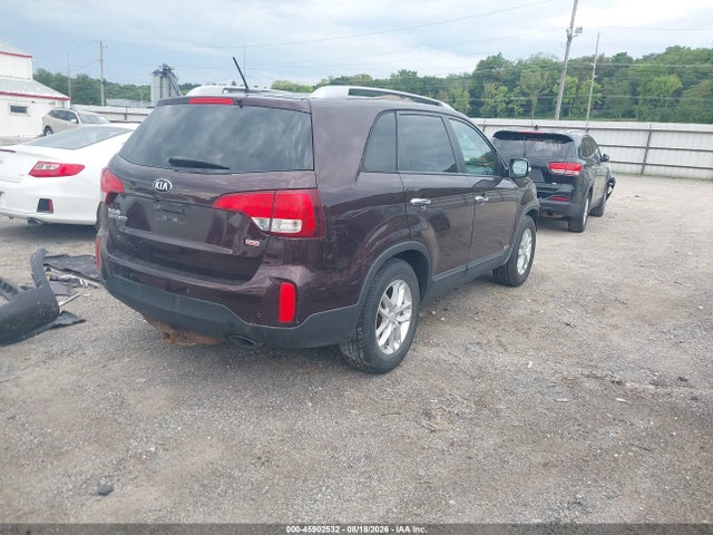 Продажа на аукционе авто 2015 Kia Sorento Lx, vin: 5XYKTCA65FG651602, номер лота: 45902532