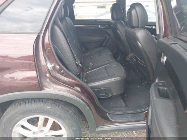 Продажа на аукционе авто 2015 Kia Sorento Lx, vin: 5XYKTCA65FG651602, номер лота: 45902532