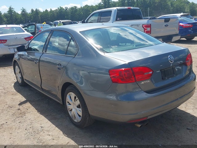Продажа на аукционе авто 2011 Volkswagen Jetta 2.0l S, vin: 3VW2K7AJ2BM118549, номер лота: 45902552