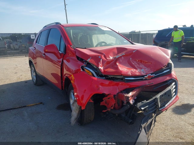 Auction sale of the 2017 Chevrolet Trax Lt, vin: 3GNCJLSBXHL166039, lot number: 45902554