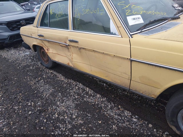 45902587 :رقم المزاد ، 12313012026824 vin ، 1977 Mercedes-benz 300 Series مزاد بيع