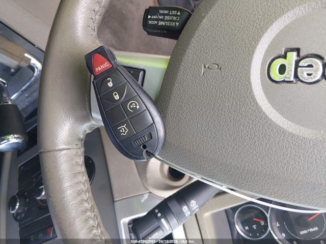 2008 Jeep Grand Cherokee Laredo მანქანა იყიდება აუქციონზე, vin: 1J8GR48K38C240762, აუქციონის ნომერი: 45902593