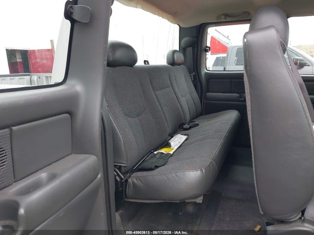 Продажа на аукционе авто 2004 Chevrolet Silverado 1500 Work Truck, vin: 2GCEK19V741169625, номер лота: 45902613