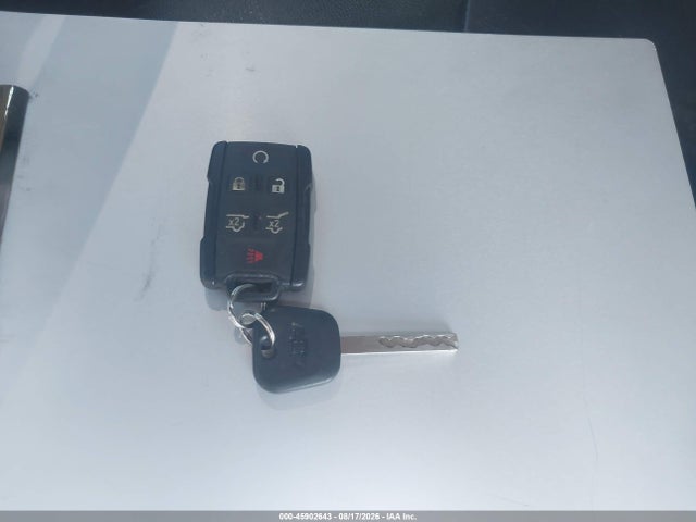 1GNSKHKC2JR242558 Chevrolet Suburban Lt