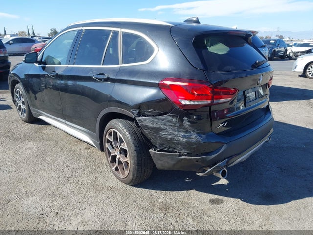 45902645 :رقم المزاد ، WBXJG7C06N5U57123 vin ، 2022 Bmw X1 Sdrive28i مزاد بيع