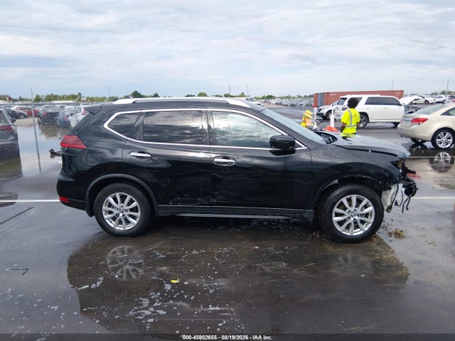 45902655 :رقم المزاد ، JN8AT2MT2LW006027 vin ، 2020 Nissan Rogue S Fwd مزاد بيع