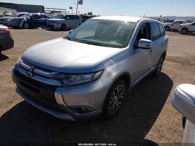 JA4AD3A33GZ000531 Mitsubishi Outlander Se