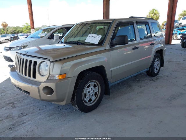 45902719 :رقم المزاد ، 1J4NT2GB0AD582847 vin ، 2010 Jeep Patriot Sport مزاد بيع