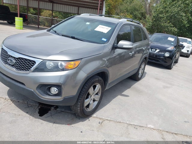 2013 Kia Sorento Ex მანქანა იყიდება აუქციონზე, vin: 5XYKU4A65DG372831, აუქციონის ნომერი: 45902740
