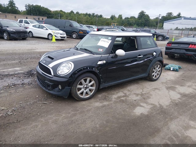 Продаж на аукціоні авто 2013 Mini Hardtop Cooper S, vin: WMWSV3C52DT478604, номер лоту: 45902761