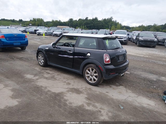 Продаж на аукціоні авто 2013 Mini Hardtop Cooper S, vin: WMWSV3C52DT478604, номер лоту: 45902761