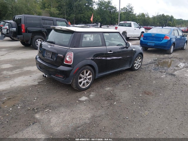 Продаж на аукціоні авто 2013 Mini Hardtop Cooper S, vin: WMWSV3C52DT478604, номер лоту: 45902761