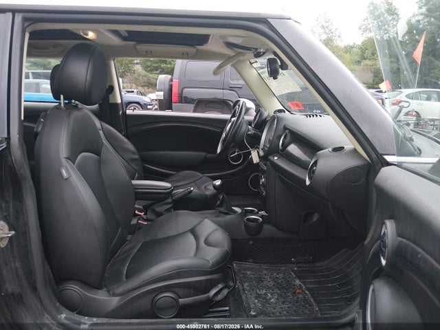Продаж на аукціоні авто 2013 Mini Hardtop Cooper S, vin: WMWSV3C52DT478604, номер лоту: 45902761