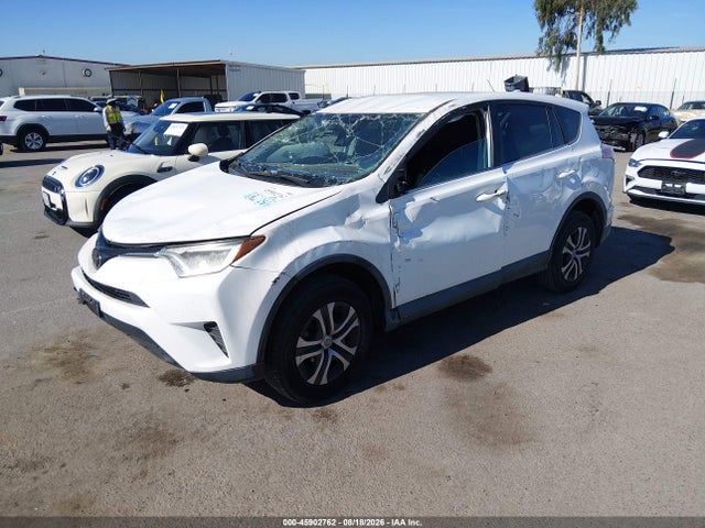 2T3ZFREV6JW511644 Toyota RAV4 LE