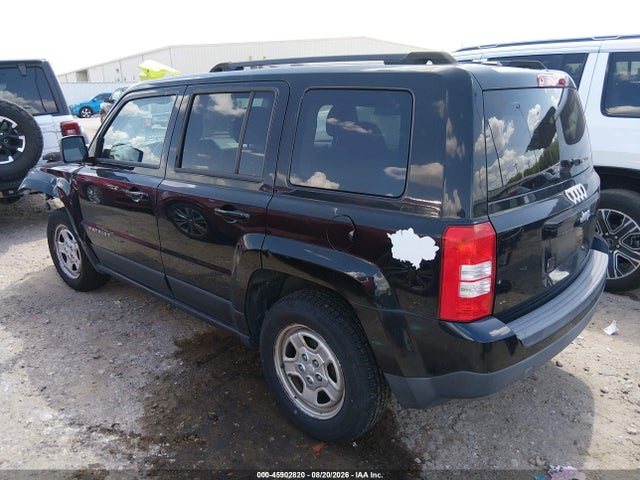 45902820 :رقم المزاد ، 1C4NJPBA1GD687851 vin ، 2016 Jeep Patriot Sport مزاد بيع